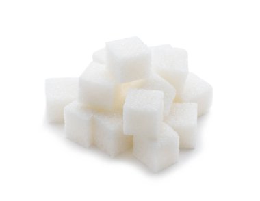 Beyaz arkaplanda şeker küpü