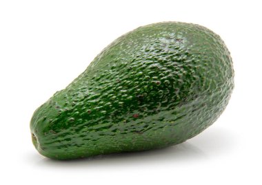 Avokado beyaz üzerine izole