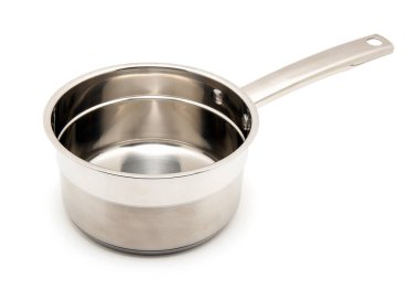 Paslanmaz çelik tencere. Beyaz arka plan üzerinde izole