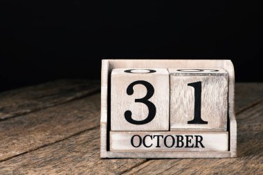 Takvim tarihi 31 ve Ekim 'i engelle