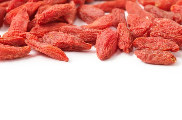 Bayas Goji Secas Sobre Fondo Blanco — Foto de Stock