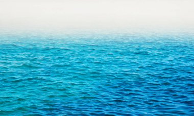 Mavi deniz suyu arka planı