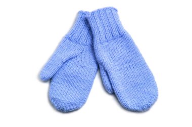 Beyaz arkaplanda mavi eldivenler izole edildi