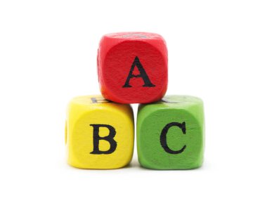 ABC Blokları beyaz arkaplanda izole edildi