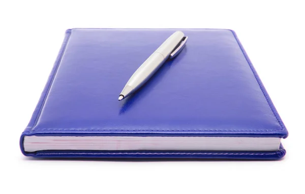 Modrý Notebook Pero Izolované Bílém — Stock fotografie