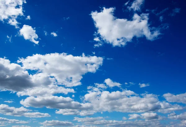 Nuages Blancs Dans Ciel Bleu — Photo