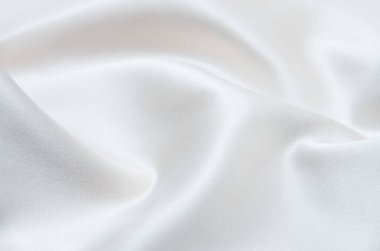 arkaplan olarak beyaz saten kumaş