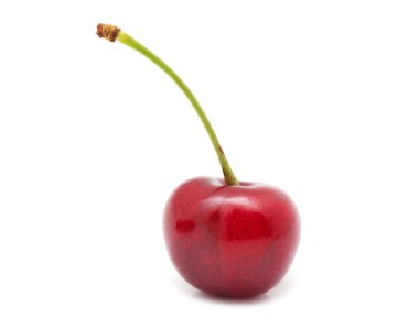 Beyaz arkaplanda kiraz izole