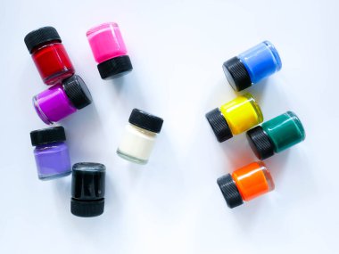 Poster rengi şişe arkaplanı, pastel renkler