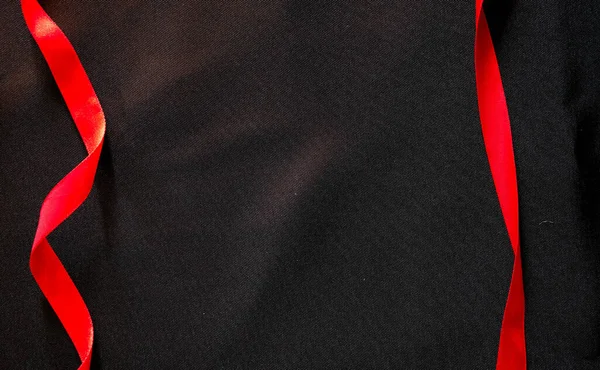 Ruban Rouge Sur Fond Coton Soie Noir — Photo