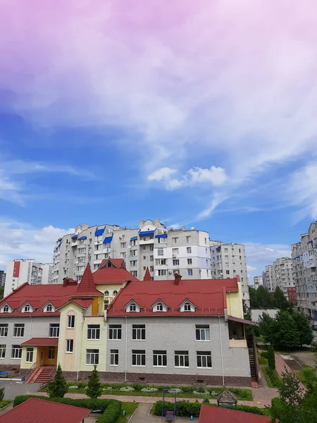 Городские Здания Голубое Небо — стоковое фото