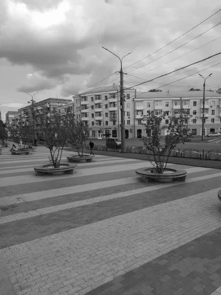 Paisaje Urbano Coches Edificios Color Blanco Negro — Foto de Stock