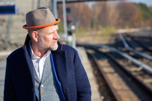 Handsome Man His 50S Waiting Train Station — Stock Photo, Image