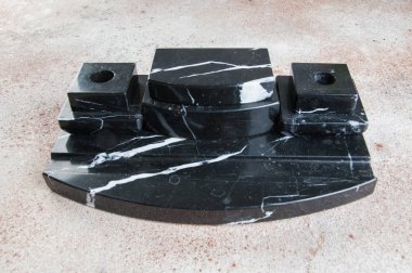Büyük antik siyah mermer InkWell 