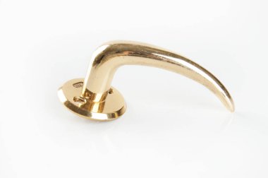 Antika pirinç kapı kolu