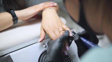 Jel ojeyi çıkarıyorum. 