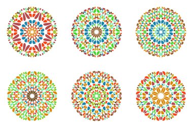 Süslü soyut geometrik çiçek Mandala Logo Seti