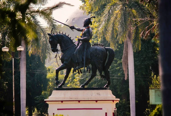 Monument Statue Shivaji Sur Cheval Dans État Gujrat Inde — Photo