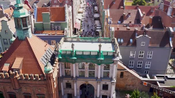 Gdansk Kuzey Polonya Ağustos 2020 Kırmızı Çatılı Kulesi Olan Eski — Stok video