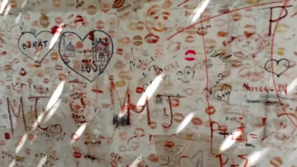 Rodes Grécia Setembro 2020 Muro Amor Com Beijos Mensagens Escritas — Vídeo de Stock