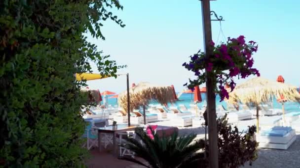 Rodas Grecia Entrada Una Playa Principal Mar Mediterráneo Través Restaurante — Vídeo de stock