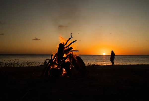 Campfire Beach Sunset — Stock Photo, Image