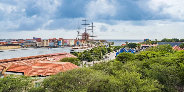 Walking Otrobanda City Curacao Views Small Caribbean Island Dutch Antilles — Stock Photo, Image