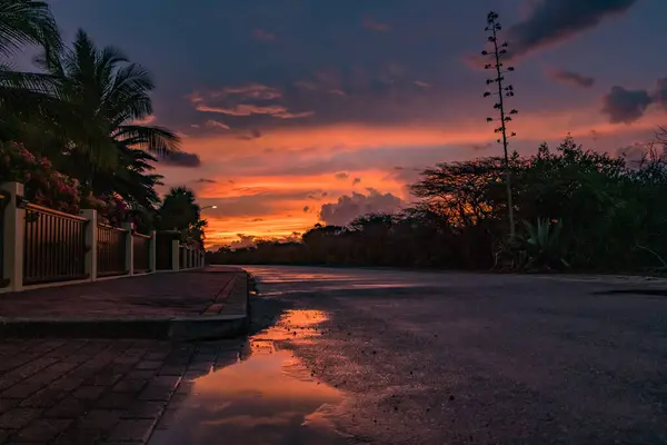 カラカオのカリブ海の夕日 — ストック写真