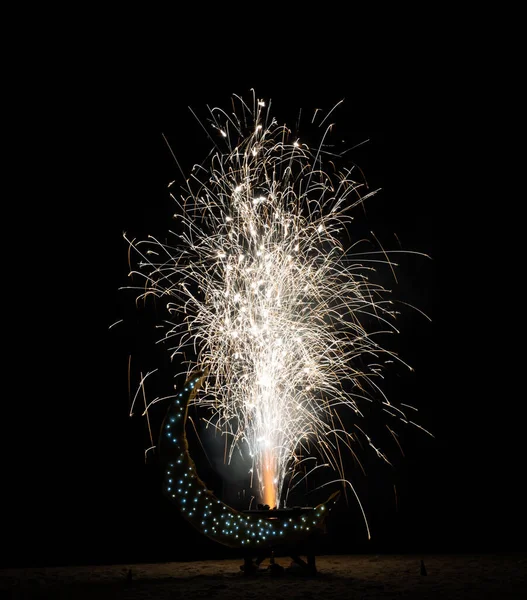 Feuerwerk Auf Schwarzem Hintergrund — Stockfoto