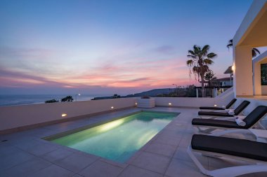 Curacao 'daki tipik bir tropik adanın güzel manzarası