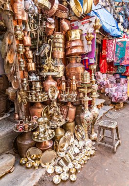 Nepal, Asya 'yı gezer 