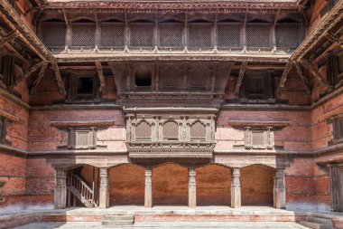 Nepal, Asya 'yı gezer 