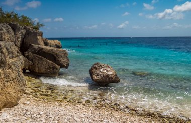 Karayip adası Curacao 'daki sahil manzarası 