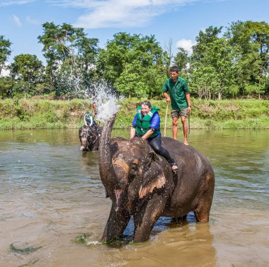 Nepal, Asya 'yı gezer 