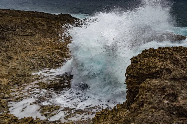 Olas Mar Fascinantes Salpicaduras Verdadero Poder Naturaleza — Foto de Stock