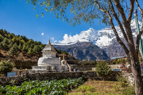 Namche Çarşısı Gezip Everest Sagamatha Ulusal Parkı Nepal Bakıyoruz — Stok fotoğraf
