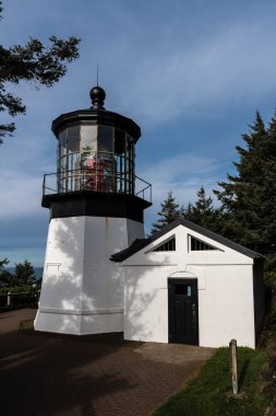 Oregon Sahilindeki Cape Meares Deniz Feneri