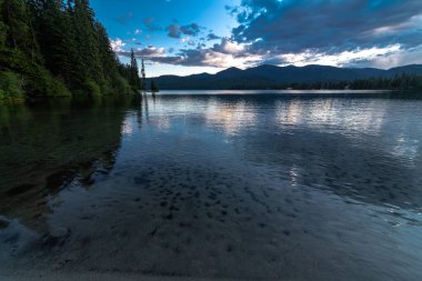 Priest Gölü Parkı, Lionhead Birimi, Idaho
