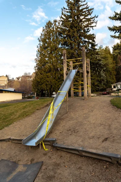 Covid Precauções Para Prevenir Infecções Virais Parque Infantil Público — Fotografia de Stock