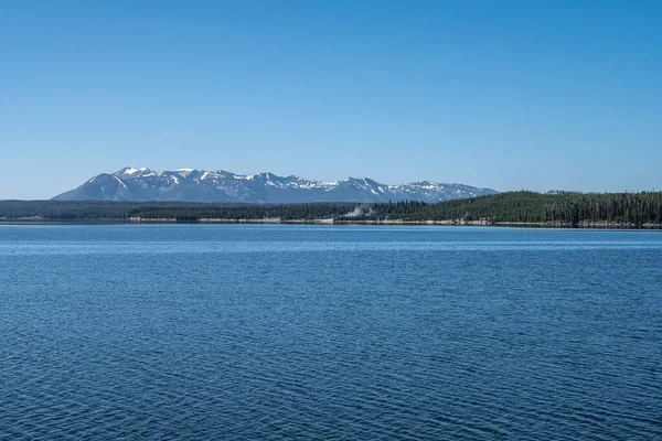 Uitzicht Het Yellowstone Lake Het West Thumb Geyser Basin Yellowstone — Stockfoto