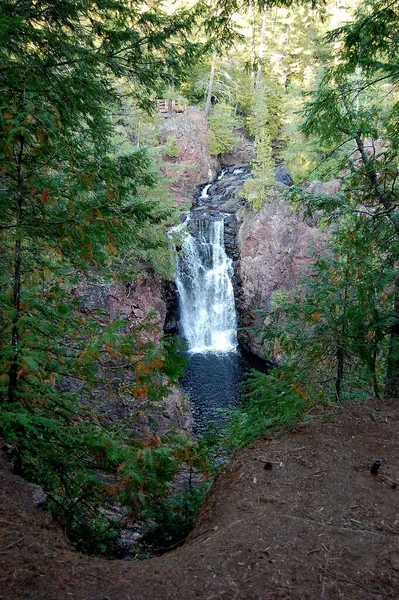 Una Las Aguas Color Cobre Cae Río Bad Copper Falls — Foto de Stock