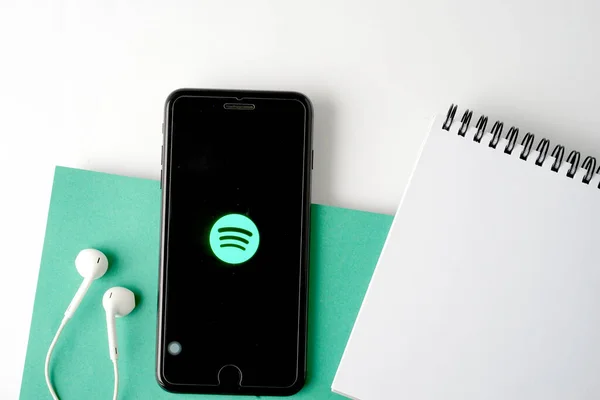 Kuala Lumpur Febrero 2018 Aplicación Spotify Smartphone Spotify Popular Servicio — Foto de Stock