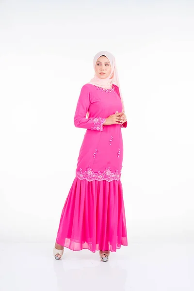 Beautiful Female Model Wearing Pink Modern Kurung Modern Urban Lifestyle — Stock Photo, Image
