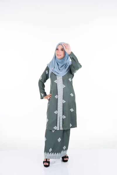 Hermosa Modelo Femenina Varias Poses Con Kebaya Moderna Hijab Una — Foto de Stock
