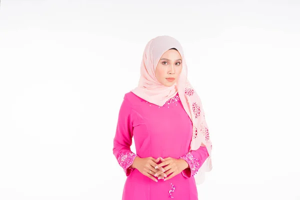 Gyönyörű Női Modell Visel Rózsaszín Modern Kurung Modern Városi Életmód — Stock Fotó
