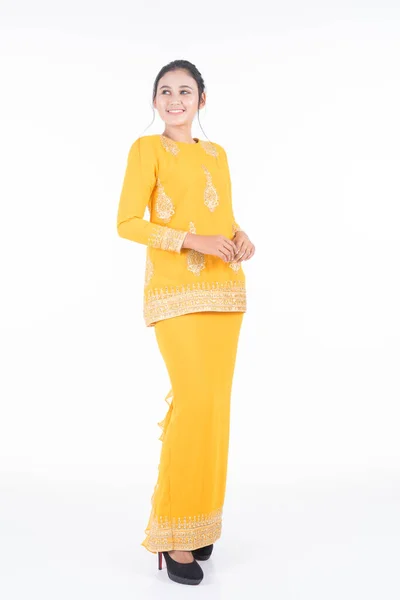 Linda Modelo Asiática Feminina Várias Poses Vestindo Kurung Moderno Desgaste — Fotografia de Stock