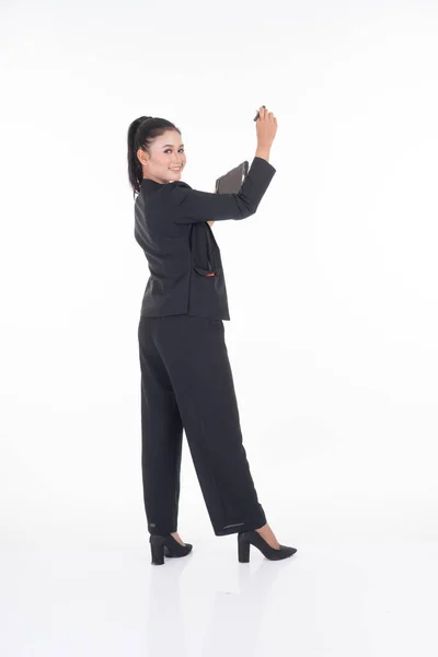 Eine Attraktive Frau Businesskleidung Hält Ein Tablet Mit Verschiedenen Posen — Stockfoto