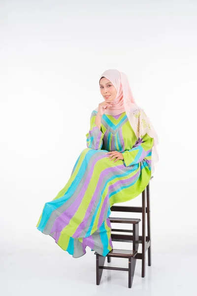 Beautiful Female Model Wearing Pastel Batik Kaftan Caftan Traditional Dress — Stock Photo, Image