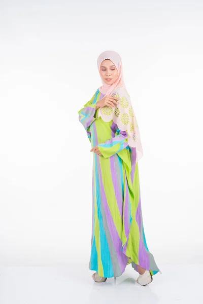 Beautiful Female Model Wearing Pastel Batik Kaftan Caftan Traditional Dress — Stock Photo, Image