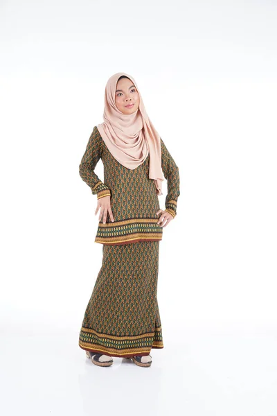 Studentessa Che Indossa Kurung Moderno Con Hijab Abbigliamento Moderno Stile — Foto Stock